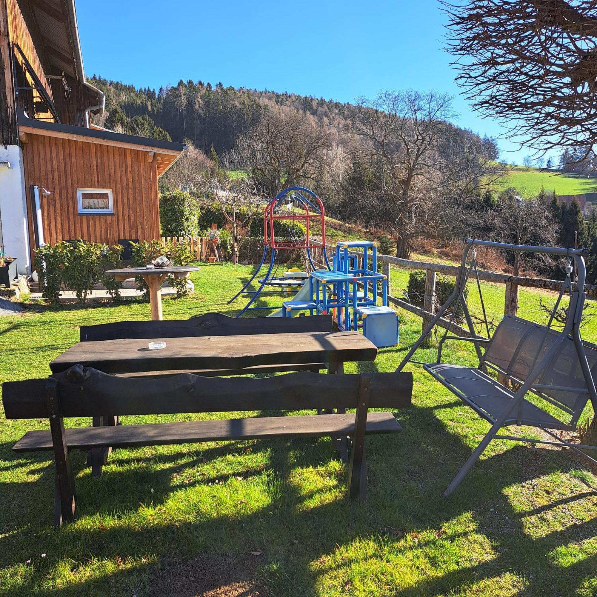 Apartment Schloffer Weiz Bagian luar foto
