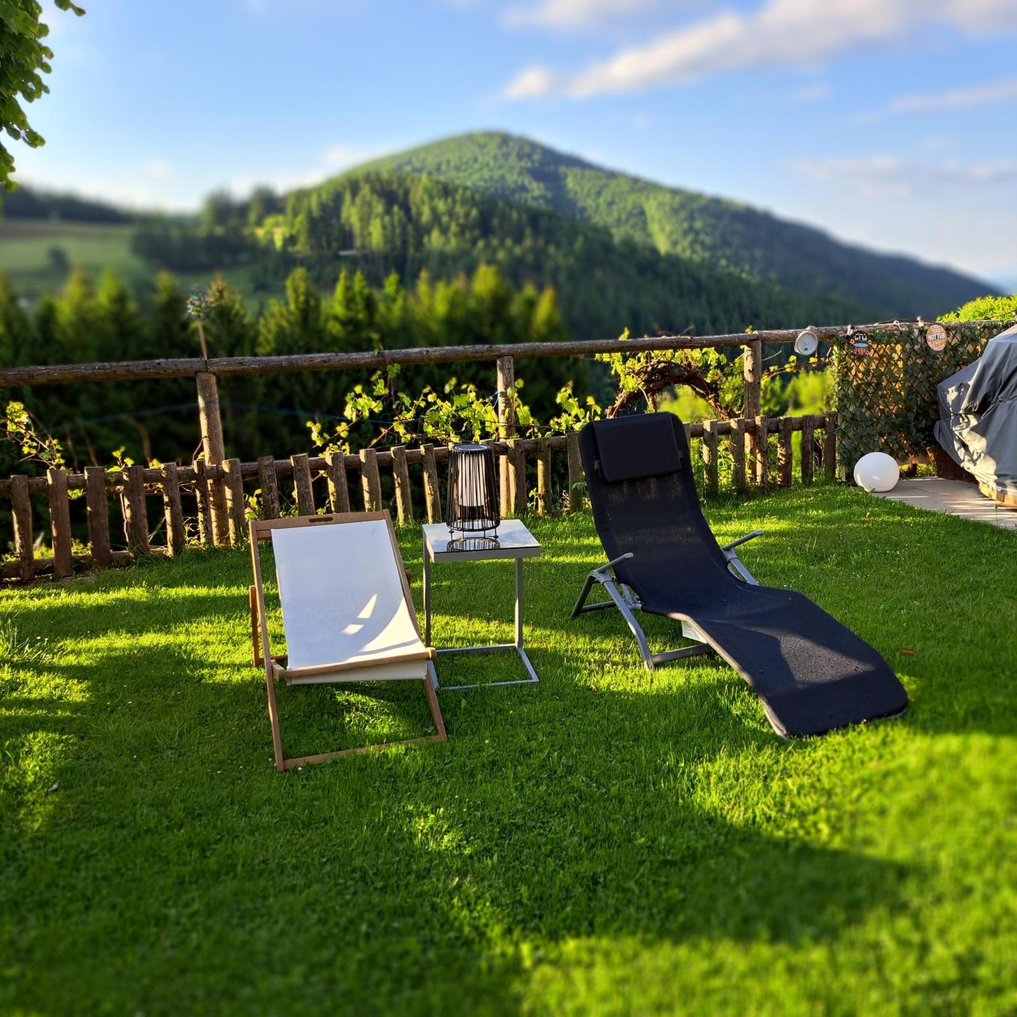 Apartment Schloffer Weiz Bagian luar foto