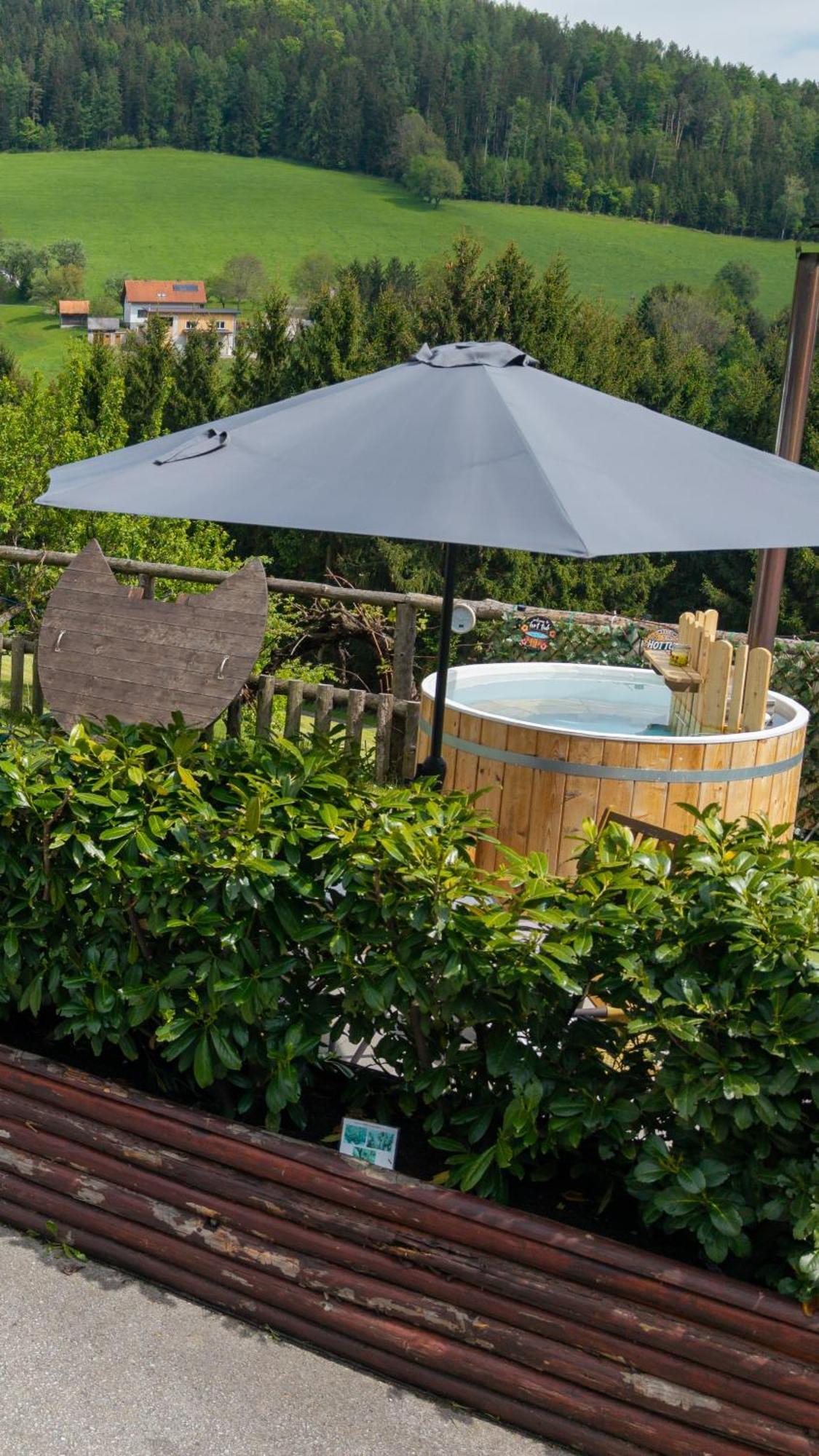 Apartment Schloffer Weiz Bagian luar foto